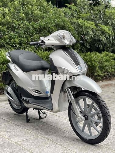 Piaggio Libety125 màu ghi bạc thời trang!