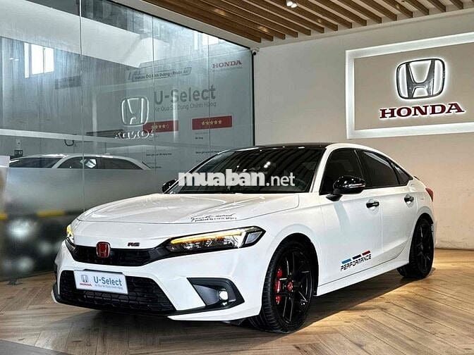 Honda Civic 2023 RS 1.5 AT - 17000 km