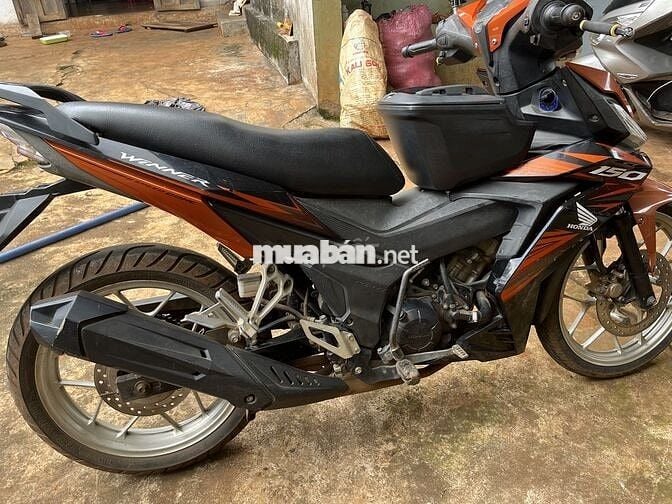 Dư xe cần bán