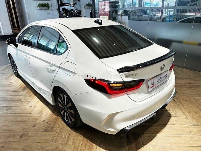Honda City 2023 RS 1.5 AT - 21000 km