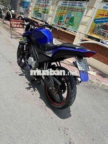 bán xe yamaha chính chủ 2015 xe nguyen bản êm bốc