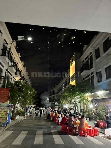 Nhà Mặt Tiền Kinh Doanh Cần Bán
