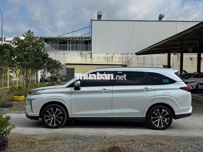Toyota Veloz Croos Top 2022 nhập indo