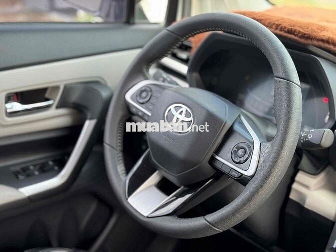 Toyota Veloz Croos Top 2022 nhập indo