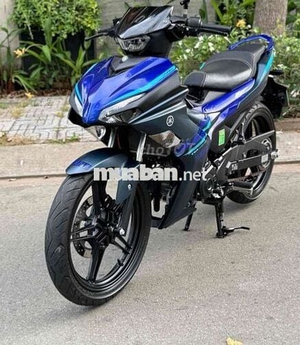 Cần tiền bán xe