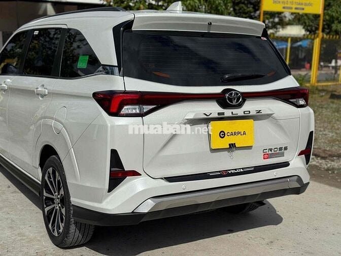 Toyota Veloz Croos Top 2022 nhập indo