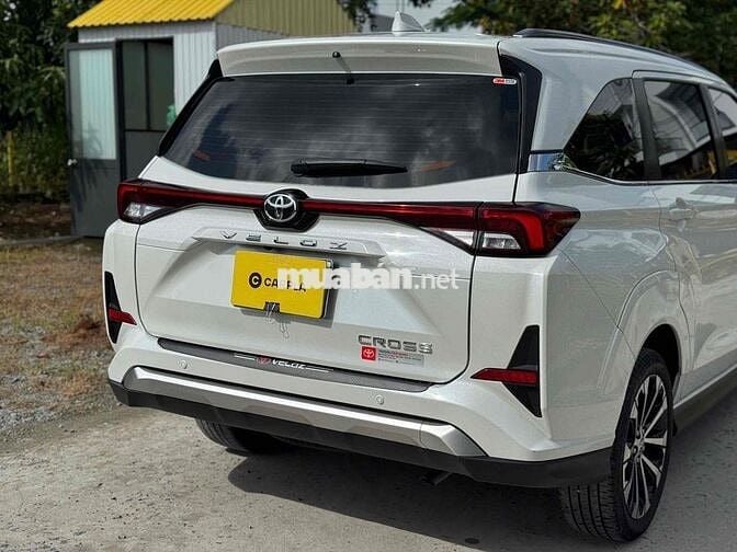 Toyota Veloz Croos Top 2022 nhập indo