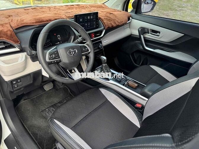 Toyota Veloz Croos Top 2022 nhập indo