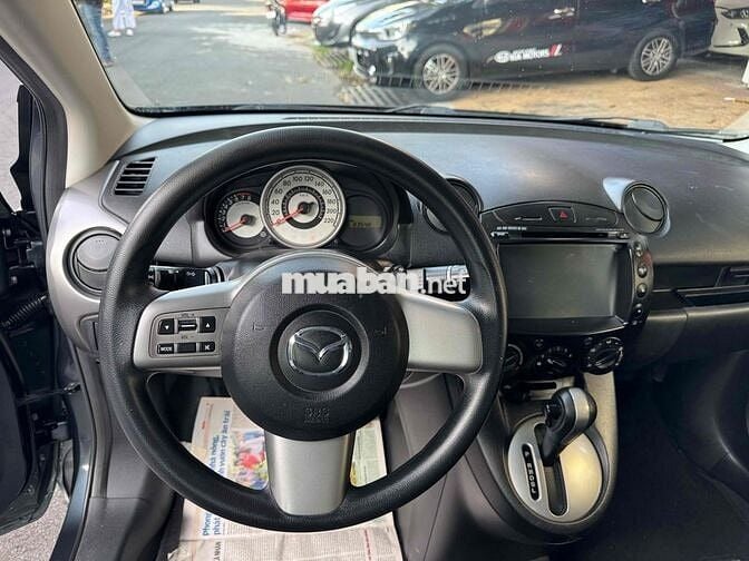 Mazda 2 2012 1.5 AT - 80000 km