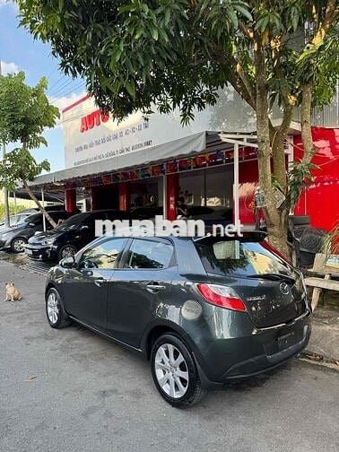 Mazda 2 2012 1.5 AT - 80000 km