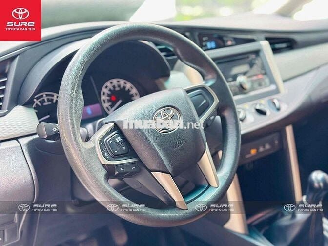 Toyota Innova 2020 2.0E - bảo hành hãng Toyota
