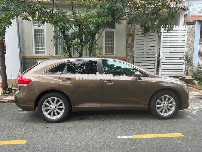 Toyota Venza 2009 Toyota Venza 2.7 AT - 100000 km