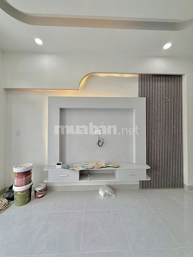 BÁN CĂN NHÀ LẦU GIÁ TỐT VỊ TRÍ KẾ BÊN CÔNG AN PHƯỜNG TÂN TRIỀU