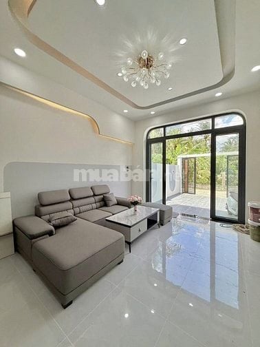 BÁN CĂN NHÀ LẦU GIÁ TỐT VỊ TRÍ KẾ BÊN CÔNG AN PHƯỜNG TÂN TRIỀU