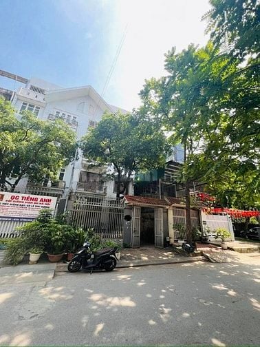 BÁN BIỆT THỰ PHÙNG KHOANG TRUNG VĂN – NAM TỪ LIÊM- DT: 131m2, MT: 7m