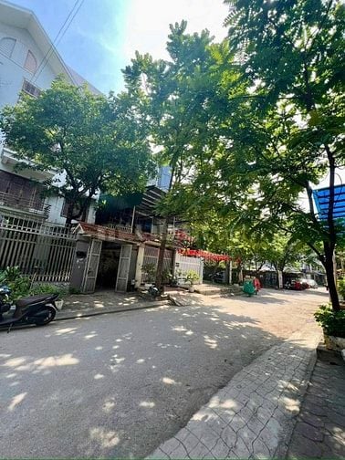 BÁN BIỆT THỰ PHÙNG KHOANG TRUNG VĂN – NAM TỪ LIÊM- DT: 131m2, MT: 7m