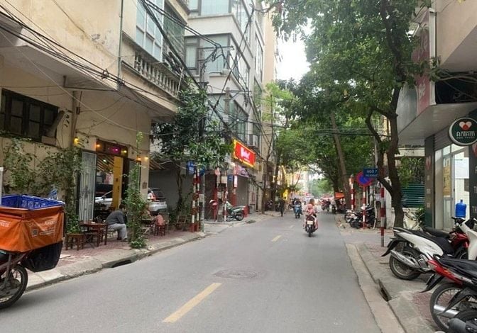 78m2 Mặt phố Nghĩa Đô, 6.5 x 12m,Vui lòng nhanh tay sở hữu siêu phẩm a