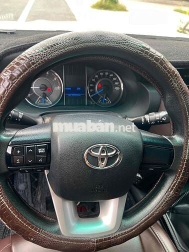 Toyota Fortuner 2017 2.4G 4x2 MT - 150000 km