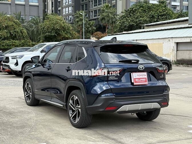 Toyota Yaris Cross 2023 Hybrid - Xăng lai Điện Đẹp