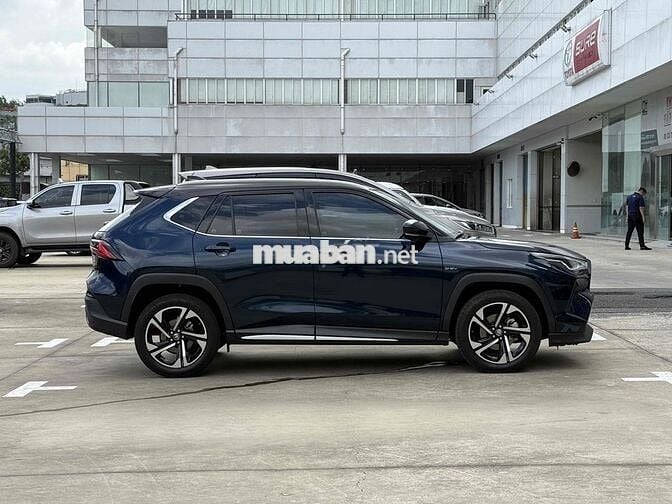Toyota Yaris Cross 2023 Hybrid - Xăng lai Điện Đẹp