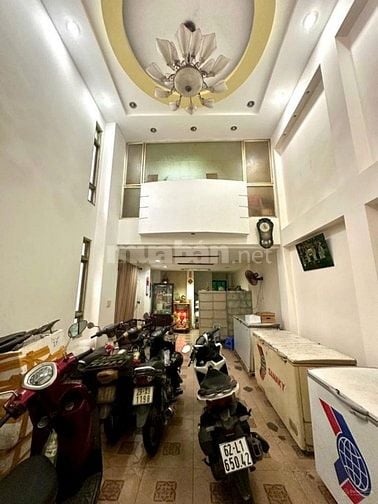 CĂN GÓC 2MT MAI XUÂN THƯỞNG Q6 ĐỐI DIỆN CENTRE MALL. GIÁ 17 TỶ