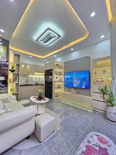 ⭐️Cần tiền bán Nhà tuyệt đẹp Cao Cấp Phan Văn Trị, P11, Q.Bình Thạnh.