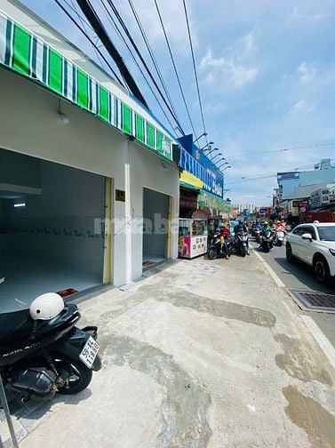 Bán nhà mặt tiền đỗ xuân hợp, giá 2 tỷ tiện kinh doanh buôn bán