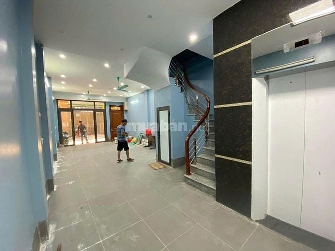 Nhà riêng ngõ phố vọng trần đại nghĩa dt70m2x6t giá 36tr