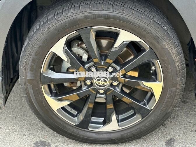 Toyota Corolla Cross 2021 1.8V full LS, vay NH 70%