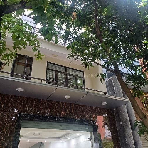 Chính chủ cho thuê liến kề làng Việt Kiều Châu Âu dt95m2 x 3,5 tầng