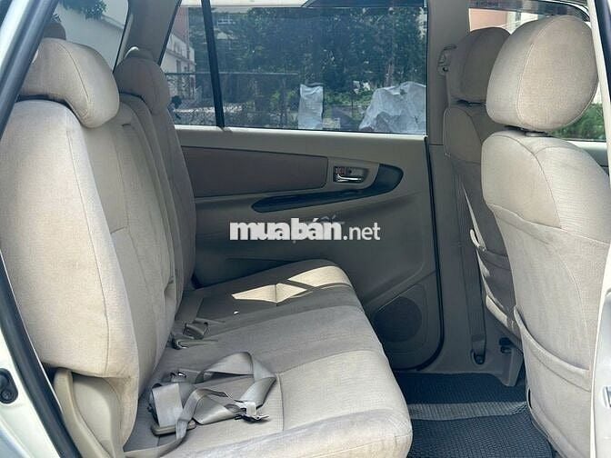 Toyota Innova E 2016 số sàn, xe cọp có bảo hành