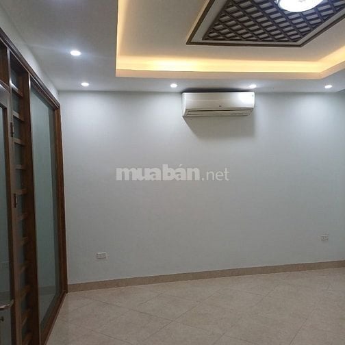 Chính chủ cho thuê liến kề làng Việt Kiều Châu Âu dt95m2 x 3,5 tầng