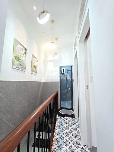 ⭐️Cần tiền bán Nhà tuyệt đẹp Cao Cấp Phan Văn Trị, P11, Q.Bình Thạnh.