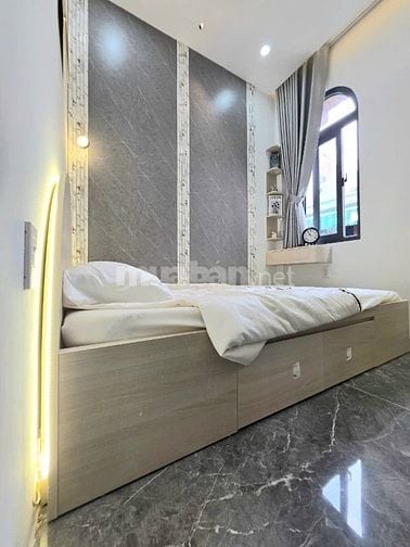 ⭐️Cần tiền bán Nhà tuyệt đẹp Cao Cấp Phan Văn Trị, P11, Q.Bình Thạnh.