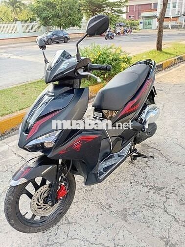 Honda Air Blade 125CC 2017 Đen Nhám Mới 90%