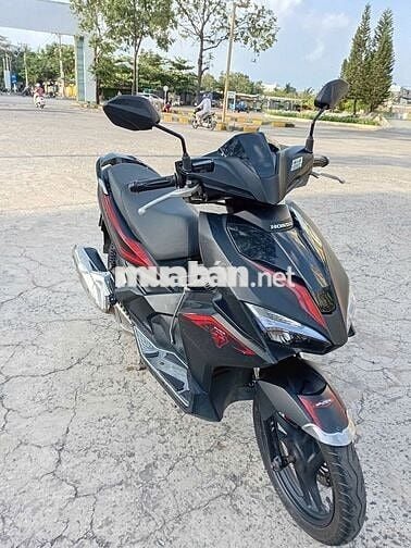 Honda Air Blade 125CC 2017 Đen Nhám Mới 90%