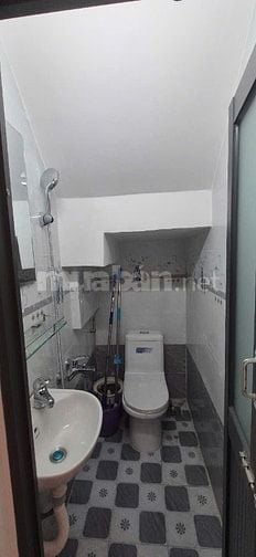 Nhà mới tuyệt đẹp, 1Trệt, 1lầu, 3,15mx13m. Hẻm 43 Bình Đông, P14,Q8