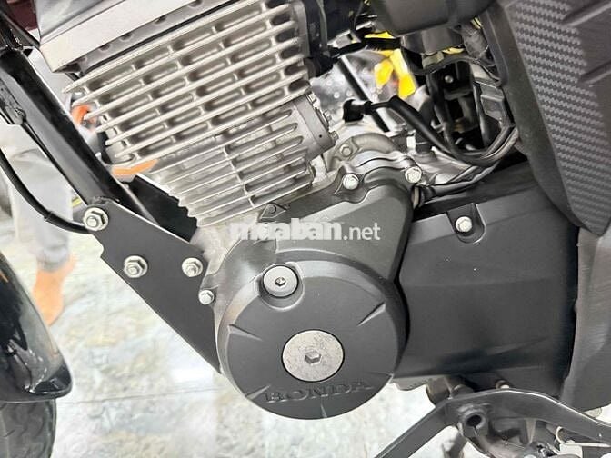 Bán HONDA CB150 vezra ODO8k chuẩn áo keo mới 97%