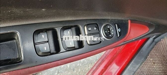 Hyundai Grand i10 2015 Grand 1.2 AT - 100000 km