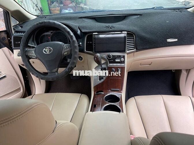 Venza 2.7 AT bản full cực kỳ đẹp.