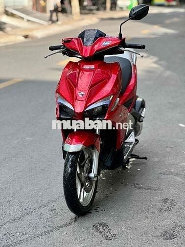 Honda Airblade 2017 chính chủ giao ccccd