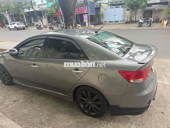 Kia Forte 2010 1.6 AT - 173000 km
