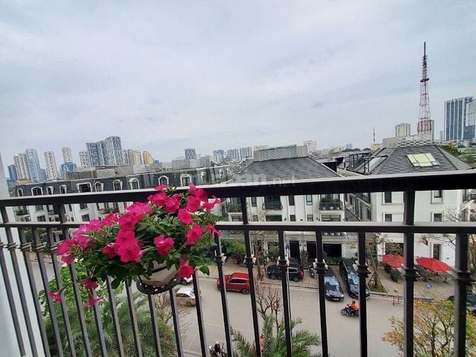STUDIO CHO THUÊ NGẮN HẠN VÀ DÀI HẠN – VINHOMES GREEN BAY Mễ Trì.