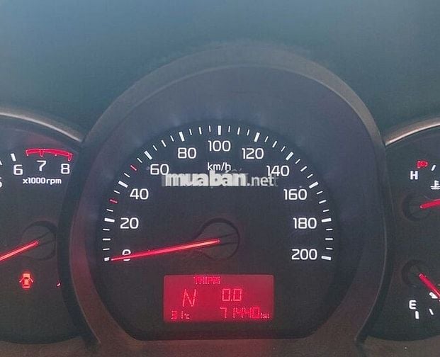 Kia Morning 2016 Si AT - 71000 km