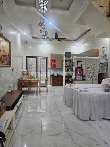 NHÀ KDC TÊN LỬA, 5x20m. 4 TẦNG. GIÁ: 11.9 TỶ TL