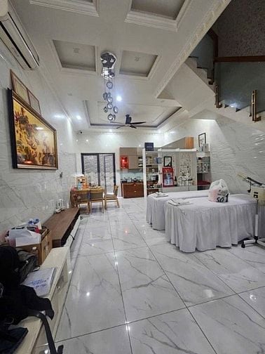 NHÀ KDC TÊN LỬA, 5x20m. 4 TẦNG. GIÁ: 11.9 TỶ TL