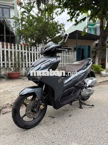 Honda Air Blade 160i 2023 B.số 43 Góp trả trc 10tr