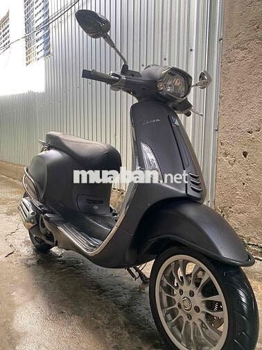 CẦN BÁN XE VESPA SPRINT 2018 NỮ ĐI KO VA CHẠM