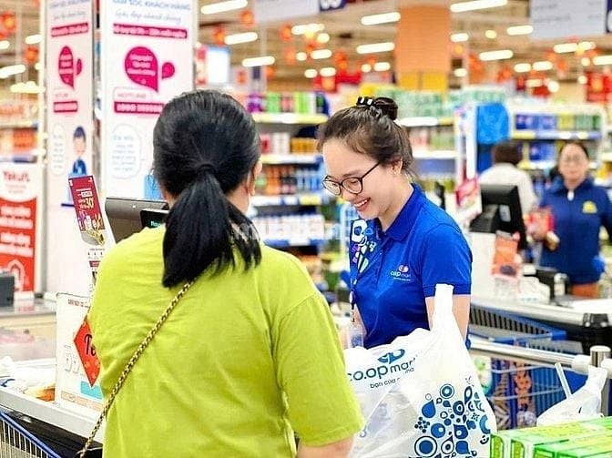 THÔNG BÁO : SIÊU THỊ CẦN TUYỂN NHÂN VIÊN GẤP ĐI LÀM NGAY
