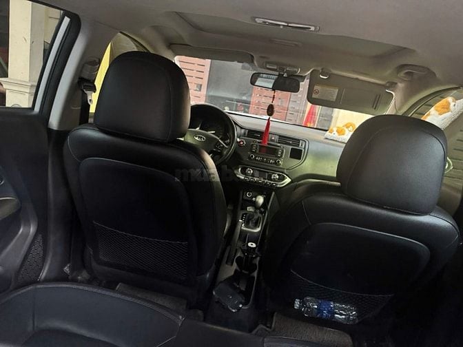 Kia Rio 2011 1.6 AT - 98000 km